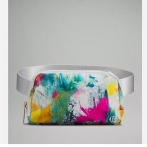 Lululemon Everywhere Belt Bag- No Limits Multicolor